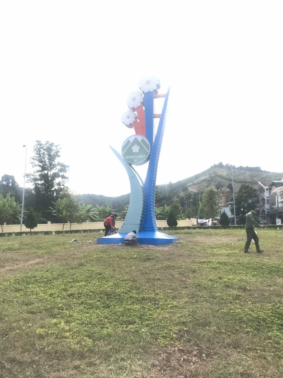 QUẢNG CÁO ĐẤT MỎ